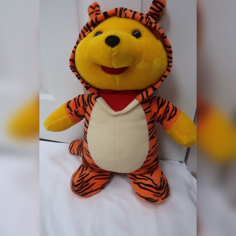 Toy Network Winnie The Pooh Kids Stuffed Toy